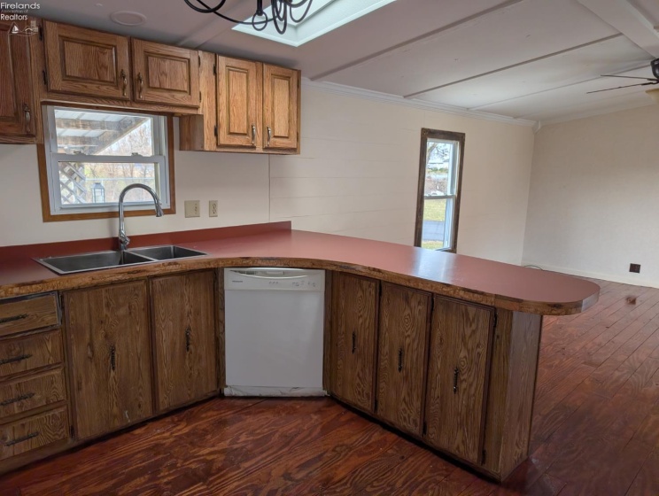 111 Flat Rock Road, Bellevue, 44811, 2 Bedrooms Bedrooms, ,2 BathroomsBathrooms,Residential,For Sale,Flat Rock,20254711