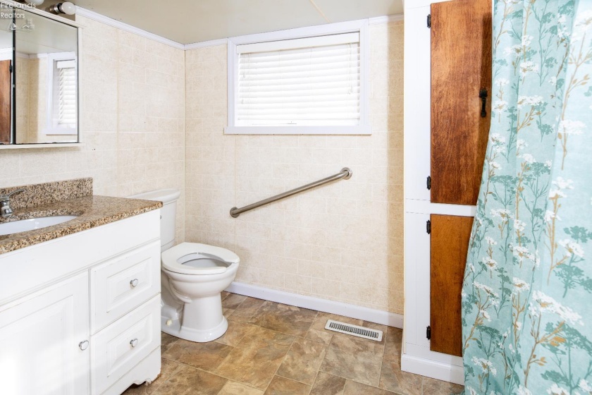 220 Arch Street, Clyde, 43410, 3 Bedrooms Bedrooms, ,1 BathroomBathrooms,Residential,For Sale,Arch,20254714