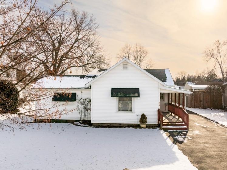 220 Arch Street, Clyde, 43410, 3 Bedrooms Bedrooms, ,1 BathroomBathrooms,Residential,For Sale,Arch,20254714