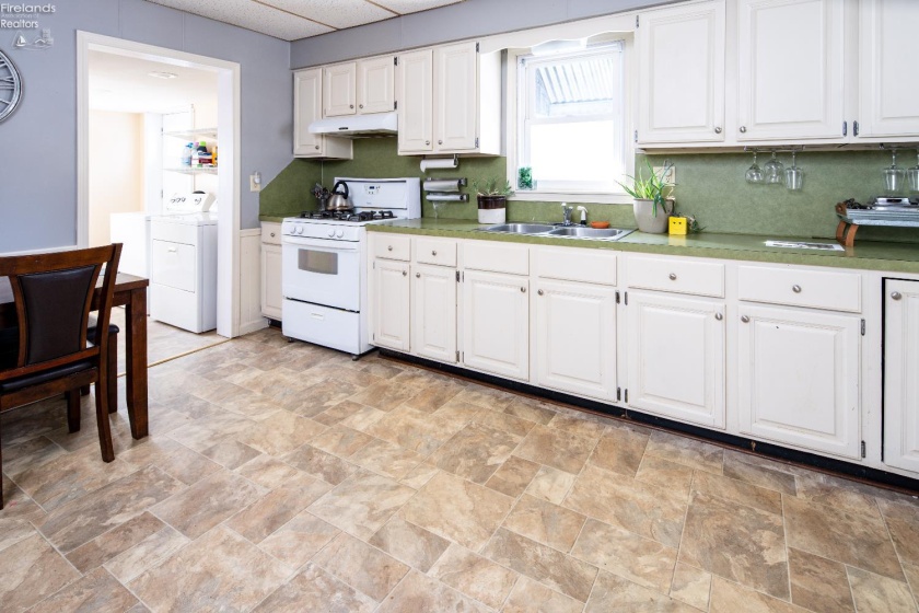 220 Arch Street, Clyde, 43410, 3 Bedrooms Bedrooms, ,1 BathroomBathrooms,Residential,For Sale,Arch,20254714