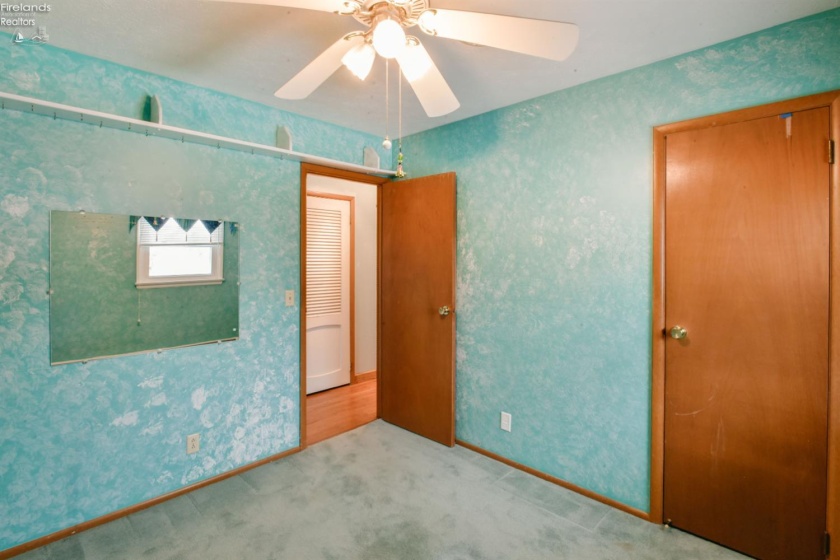 111 10th Street, Port Clinton, 43452, 3 Bedrooms Bedrooms, ,2 BathroomsBathrooms,Residential,For Sale,10th,20254693