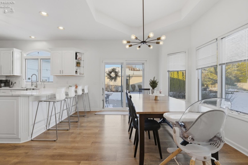 5519 Manhattan Drive, Lorain, 44053, 4 Bedrooms Bedrooms, ,3 BathroomsBathrooms,Residential,For Sale,Manhattan,20254723