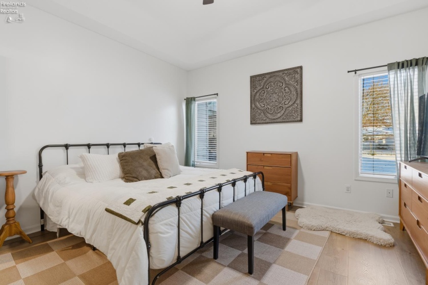 5519 Manhattan Drive, Lorain, 44053, 4 Bedrooms Bedrooms, ,3 BathroomsBathrooms,Residential,For Sale,Manhattan,20254723