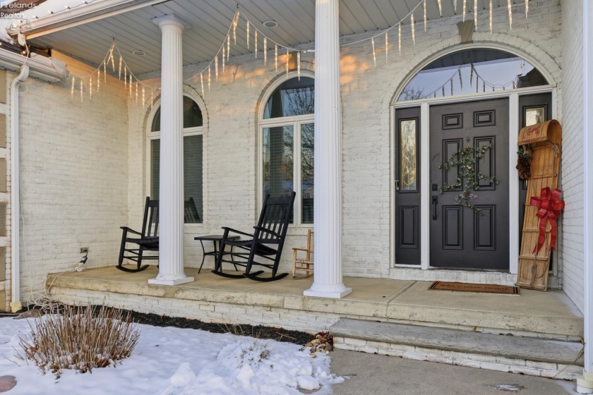 5519 Manhattan Drive, Lorain, 44053, 4 Bedrooms Bedrooms, ,3 BathroomsBathrooms,Residential,For Sale,Manhattan,20254723