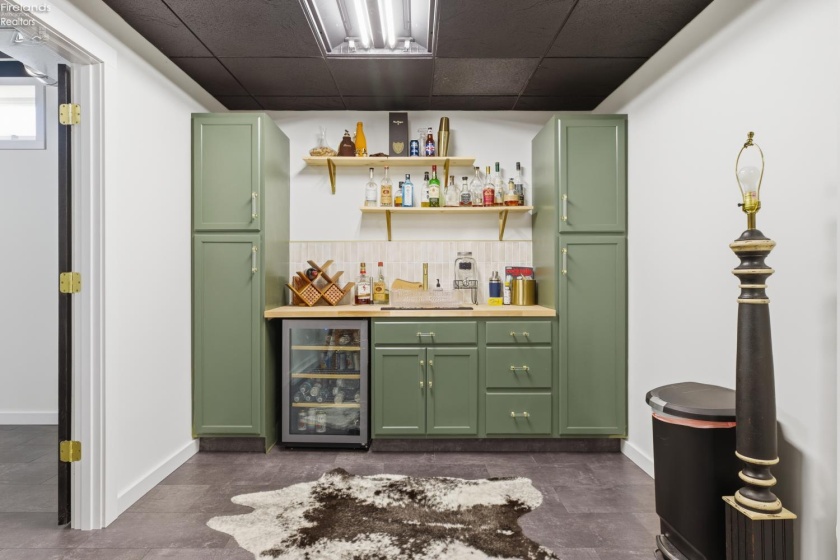 5519 Manhattan Drive, Lorain, 44053, 4 Bedrooms Bedrooms, ,3 BathroomsBathrooms,Residential,For Sale,Manhattan,20254723