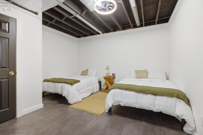 5519 Manhattan Drive, Lorain, 44053, 4 Bedrooms Bedrooms, ,3 BathroomsBathrooms,Residential,For Sale,Manhattan,20254723