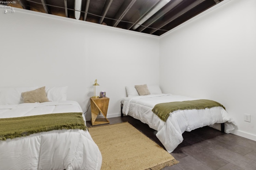 5519 Manhattan Drive, Lorain, 44053, 4 Bedrooms Bedrooms, ,3 BathroomsBathrooms,Residential,For Sale,Manhattan,20254723