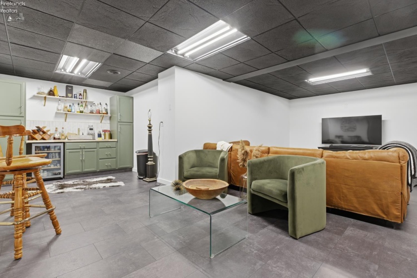 5519 Manhattan Drive, Lorain, 44053, 4 Bedrooms Bedrooms, ,3 BathroomsBathrooms,Residential,For Sale,Manhattan,20254723