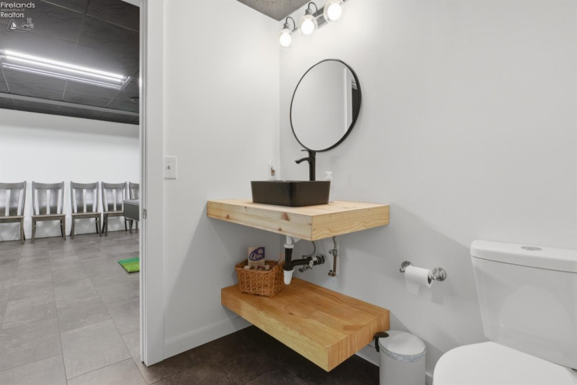 5519 Manhattan Drive, Lorain, 44053, 4 Bedrooms Bedrooms, ,3 BathroomsBathrooms,Residential,For Sale,Manhattan,20254723