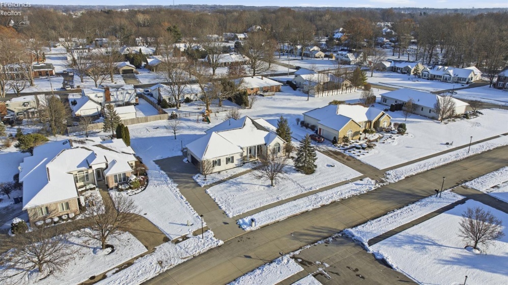 5519 Manhattan Drive, Lorain, 44053, 4 Bedrooms Bedrooms, ,3 BathroomsBathrooms,Residential,For Sale,Manhattan,20254723