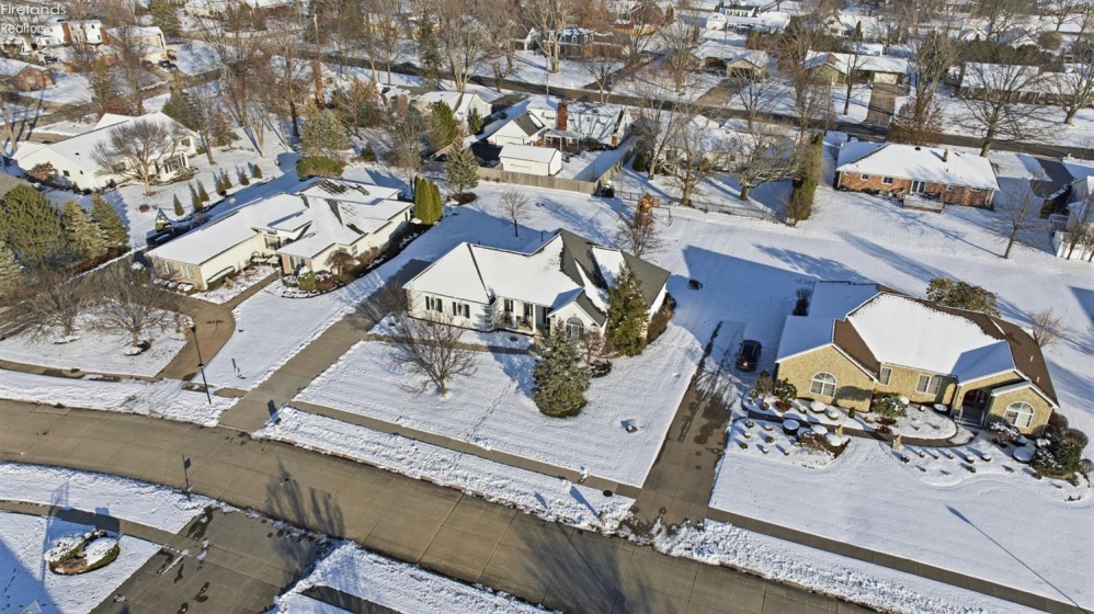 5519 Manhattan Drive, Lorain, 44053, 4 Bedrooms Bedrooms, ,3 BathroomsBathrooms,Residential,For Sale,Manhattan,20254723