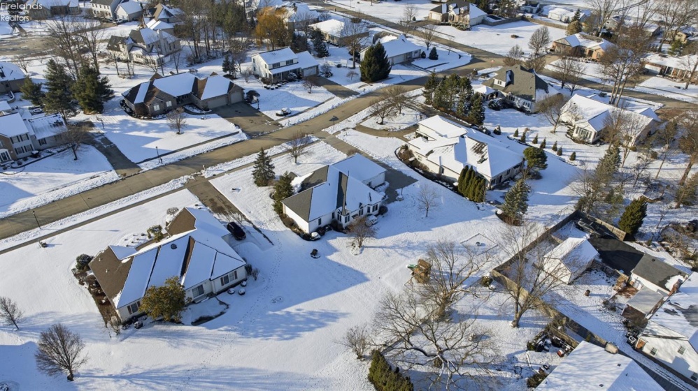 5519 Manhattan Drive, Lorain, 44053, 4 Bedrooms Bedrooms, ,3 BathroomsBathrooms,Residential,For Sale,Manhattan,20254723