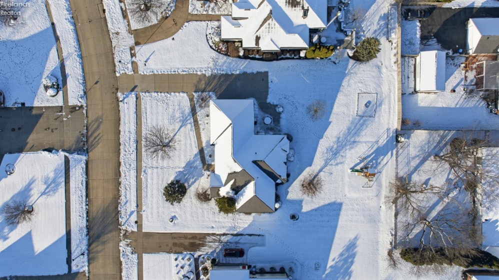 5519 Manhattan Drive, Lorain, 44053, 4 Bedrooms Bedrooms, ,3 BathroomsBathrooms,Residential,For Sale,Manhattan,20254723