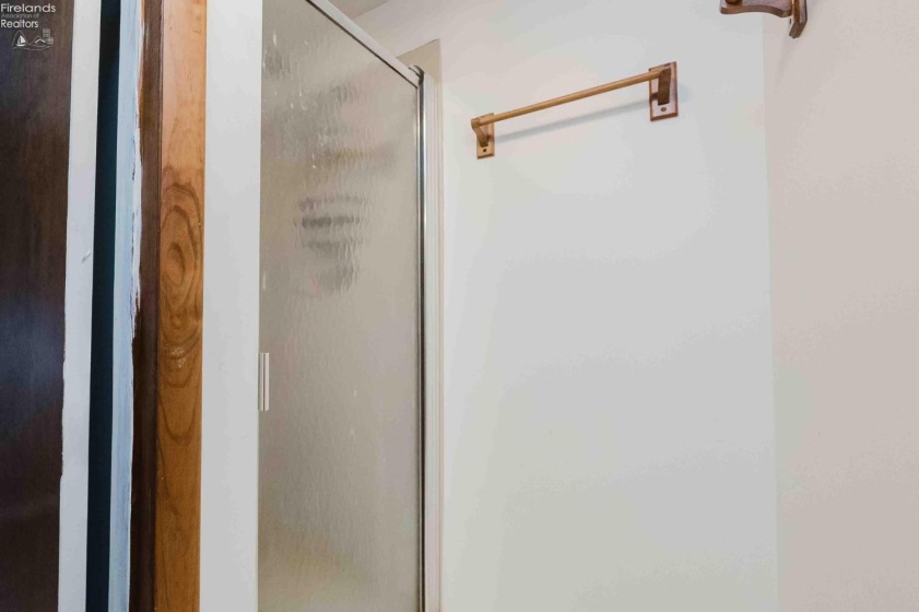 301 Schiller Avenue, Sandusky, 44870, 7 Bedrooms Bedrooms, ,5 BathroomsBathrooms,Residential,For Sale,Schiller,20254654