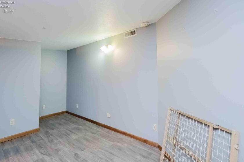 301 Schiller Avenue, Sandusky, 44870, 7 Bedrooms Bedrooms, ,5 BathroomsBathrooms,Residential,For Sale,Schiller,20254654