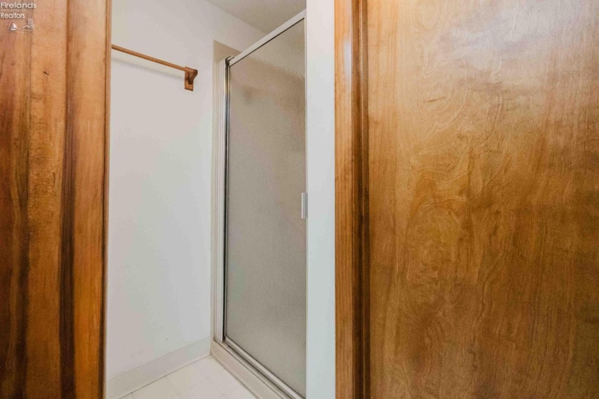 301 Schiller Avenue, Sandusky, 44870, 7 Bedrooms Bedrooms, ,5 BathroomsBathrooms,Residential,For Sale,Schiller,20254654