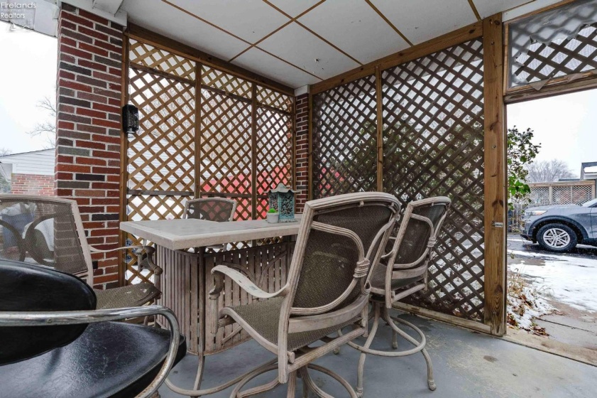 301 Schiller Avenue, Sandusky, 44870, 7 Bedrooms Bedrooms, ,5 BathroomsBathrooms,Residential,For Sale,Schiller,20254654