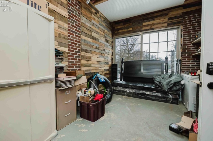 301 Schiller Avenue, Sandusky, 44870, 7 Bedrooms Bedrooms, ,5 BathroomsBathrooms,Residential,For Sale,Schiller,20254654