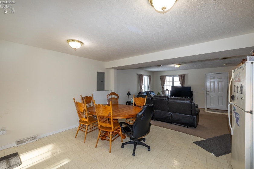 48903 North Ridge Road, Amherst, 44001, ,Multiple Units,For Sale,North Ridge Road,20254719