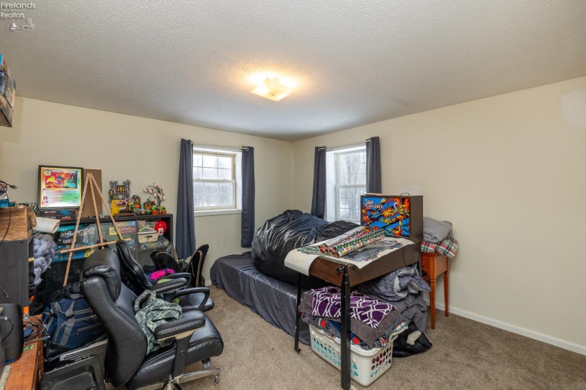 48903 North Ridge Road, Amherst, 44001, ,Multiple Units,For Sale,North Ridge Road,20254719