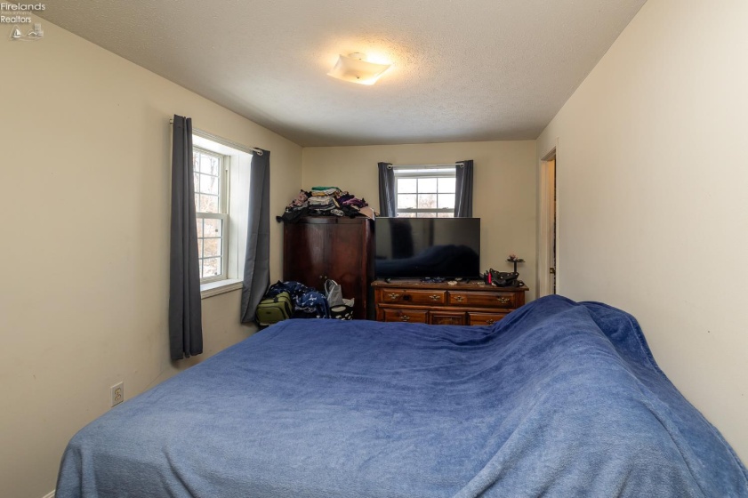 48903 North Ridge Road, Amherst, 44001, ,Multiple Units,For Sale,North Ridge Road,20254719