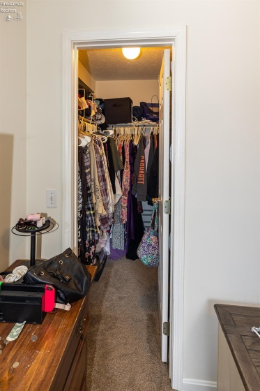 48903 North Ridge Road, Amherst, 44001, ,Multiple Units,For Sale,North Ridge Road,20254719