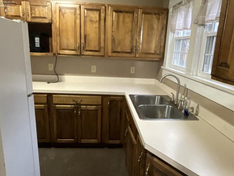 5854 State Route 162, New London, 44851, 5 Bedrooms Bedrooms, ,1 BathroomBathrooms,Residential,For Sale,State Route 162,20254725