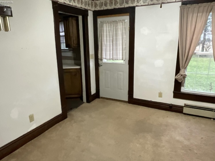 5854 State Route 162, New London, 44851, 5 Bedrooms Bedrooms, ,1 BathroomBathrooms,Residential,For Sale,State Route 162,20254725