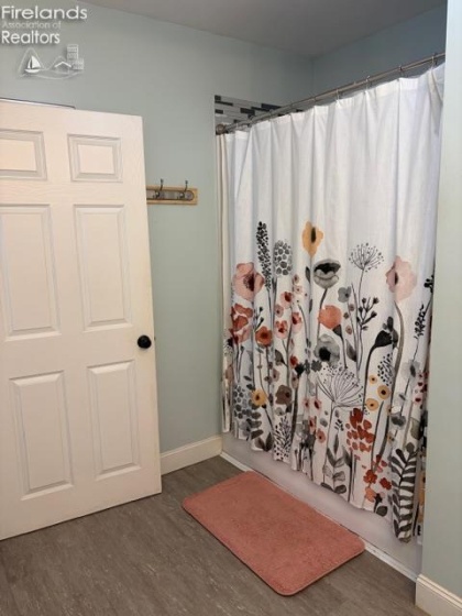 8140 S State Route 19, Bloomville, 44818, ,1 BathroomBathrooms,Residential,For Sale,S State Route 19,20254679