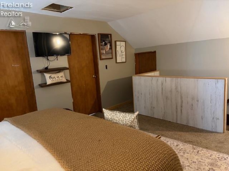 8140 S State Route 19, Bloomville, 44818, ,1 BathroomBathrooms,Residential,For Sale,S State Route 19,20254679