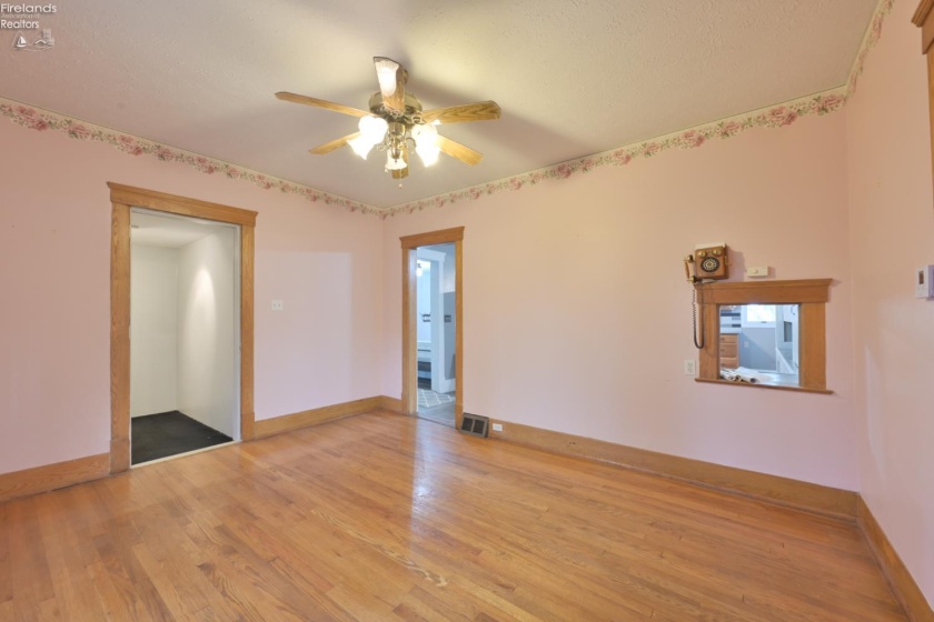 51001 Portman Road, Amherst, 44001, 3 Bedrooms Bedrooms, ,1 BathroomBathrooms,Residential,For Sale,Portman,20254732