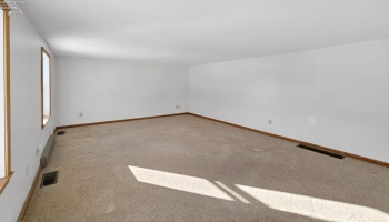 827 Maple Street, Clyde, 43410, 3 Bedrooms Bedrooms, ,3 BathroomsBathrooms,Residential,For Sale,Maple Street,20254647