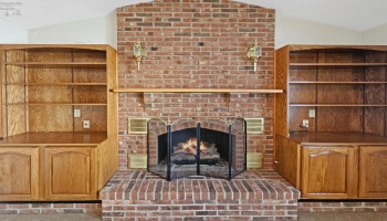 827 Maple Street, Clyde, 43410, 3 Bedrooms Bedrooms, ,3 BathroomsBathrooms,Residential,For Sale,Maple Street,20254647