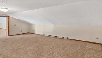 827 Maple Street, Clyde, 43410, 3 Bedrooms Bedrooms, ,3 BathroomsBathrooms,Residential,For Sale,Maple Street,20254647