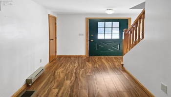 827 Maple Street, Clyde, 43410, 3 Bedrooms Bedrooms, ,3 BathroomsBathrooms,Residential,For Sale,Maple Street,20254647