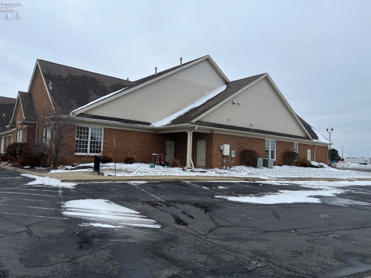 5202 Timber Commons Drive, Sandusky, 44870, ,Commercial For Lease,For Lease,Timber Commons,20254717