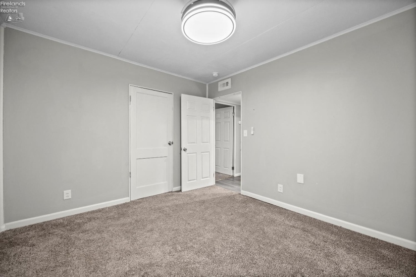 3896 Meadow Lane, Lorain, 44055, 3 Bedrooms Bedrooms, ,1 BathroomBathrooms,Residential,For Sale,Meadow Lane,20254652