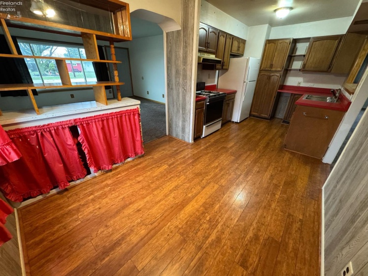 1310 Elmhurst Lane, Fremont, 43420, 3 Bedrooms Bedrooms, ,2 BathroomsBathrooms,Residential,For Sale,Elmhurst,20254736