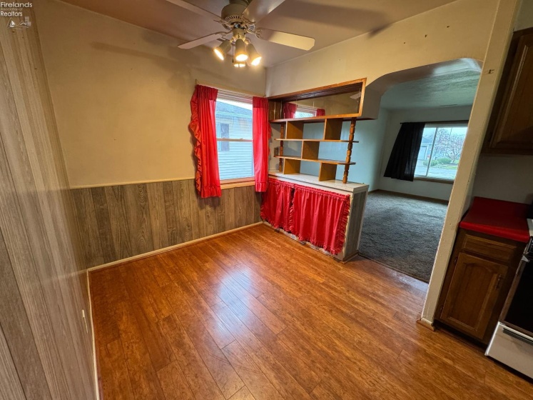 1310 Elmhurst Lane, Fremont, 43420, 3 Bedrooms Bedrooms, ,2 BathroomsBathrooms,Residential,For Sale,Elmhurst,20254736