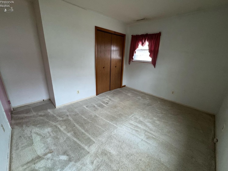 1310 Elmhurst Lane, Fremont, 43420, 3 Bedrooms Bedrooms, ,2 BathroomsBathrooms,Residential,For Sale,Elmhurst,20254736