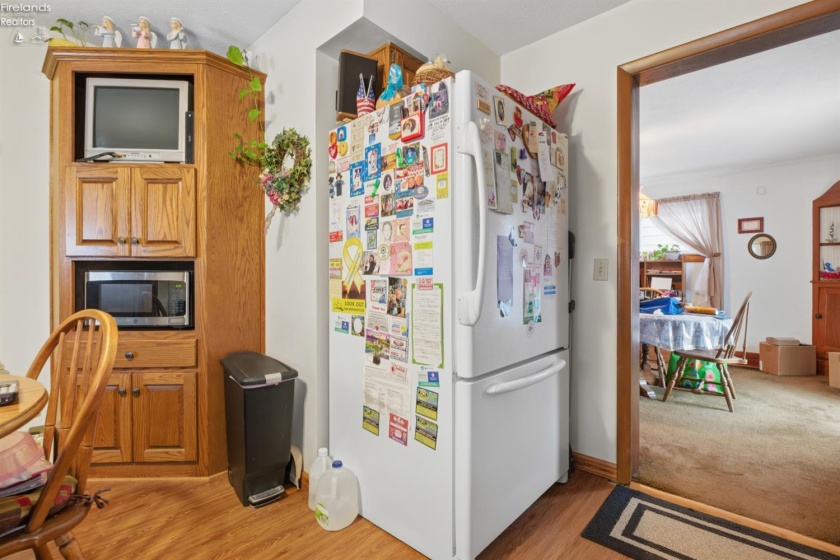 412 Kentucky Avenue, Lorain, 44052, 2 Bedrooms Bedrooms, ,2 BathroomsBathrooms,Residential,For Sale,Kentucky,20254740