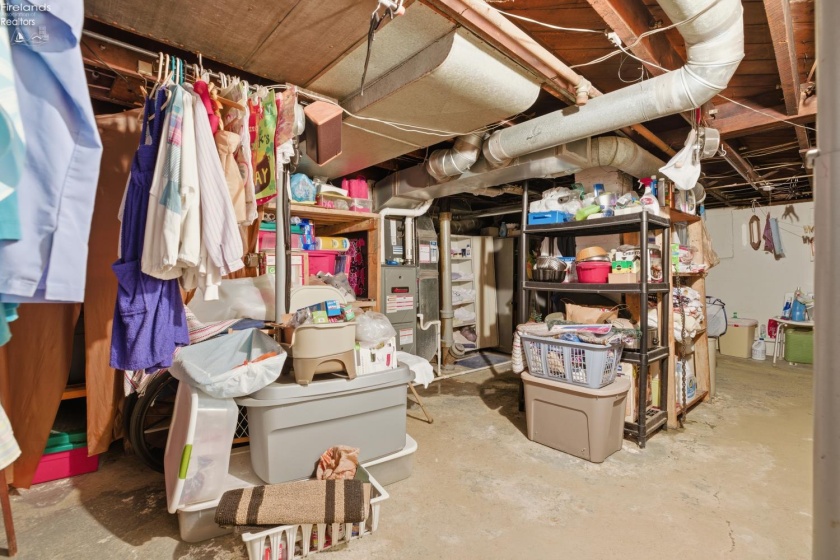 412 Kentucky Avenue, Lorain, 44052, 2 Bedrooms Bedrooms, ,2 BathroomsBathrooms,Residential,For Sale,Kentucky,20254740