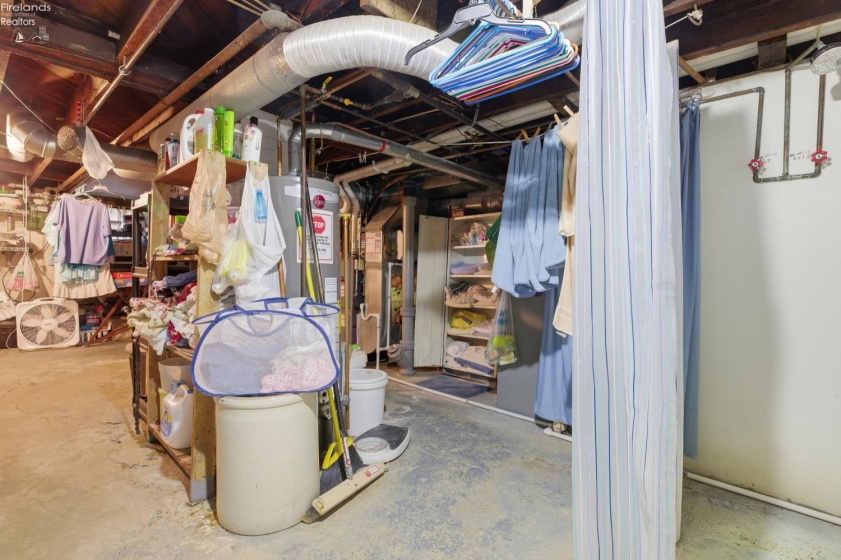 412 Kentucky Avenue, Lorain, 44052, 2 Bedrooms Bedrooms, ,2 BathroomsBathrooms,Residential,For Sale,Kentucky,20254740