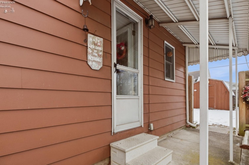 412 Kentucky Avenue, Lorain, 44052, 2 Bedrooms Bedrooms, ,2 BathroomsBathrooms,Residential,For Sale,Kentucky,20254740