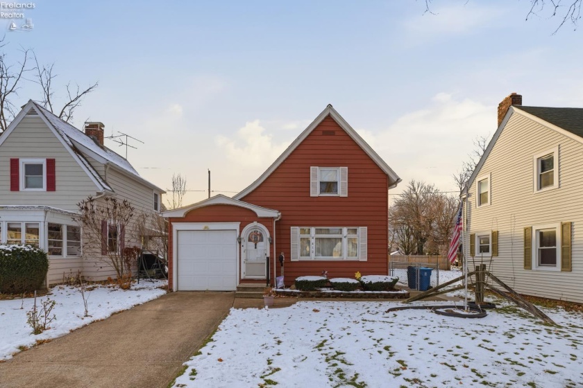 412 Kentucky Avenue, Lorain, 44052, 2 Bedrooms Bedrooms, ,2 BathroomsBathrooms,Residential,For Sale,Kentucky,20254740