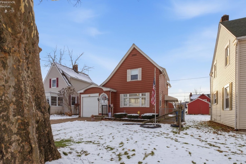 412 Kentucky Avenue, Lorain, 44052, 2 Bedrooms Bedrooms, ,2 BathroomsBathrooms,Residential,For Sale,Kentucky,20254740