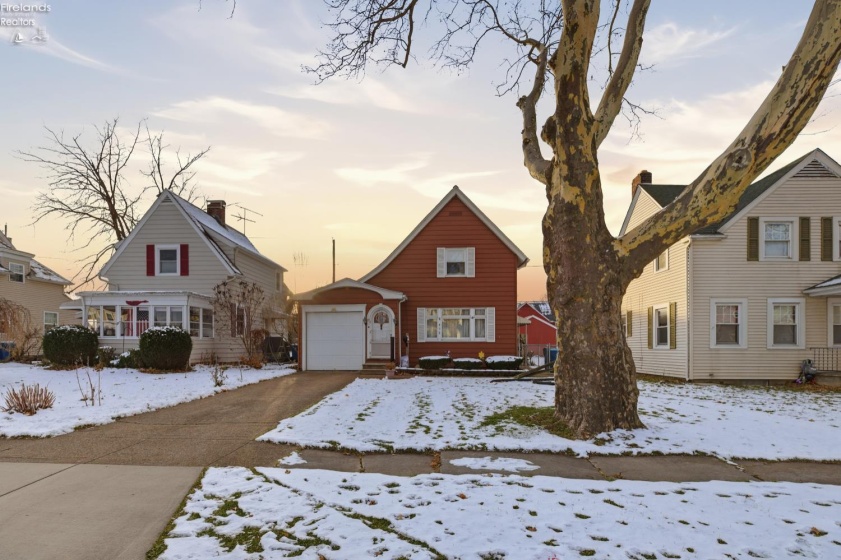 412 Kentucky Avenue, Lorain, 44052, 2 Bedrooms Bedrooms, ,2 BathroomsBathrooms,Residential,For Sale,Kentucky,20254740