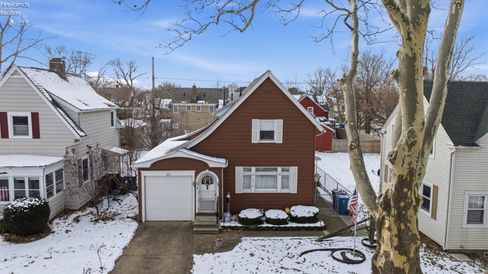 412 Kentucky Avenue, Lorain, 44052, 2 Bedrooms Bedrooms, ,2 BathroomsBathrooms,Residential,For Sale,Kentucky,20254740