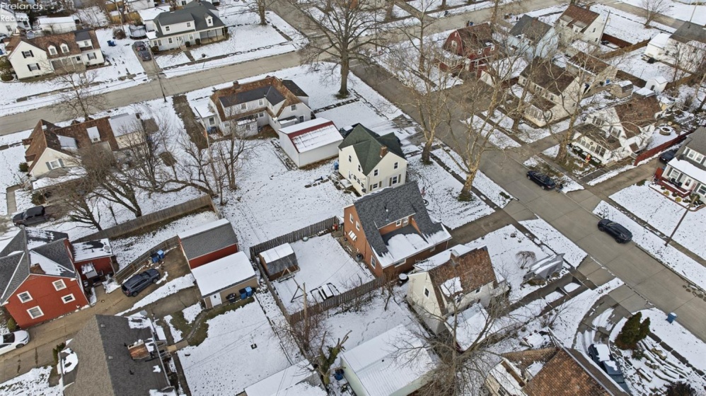 412 Kentucky Avenue, Lorain, 44052, 2 Bedrooms Bedrooms, ,2 BathroomsBathrooms,Residential,For Sale,Kentucky,20254740