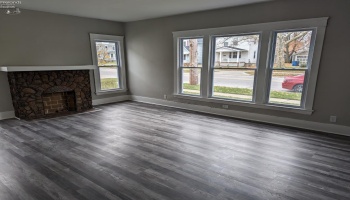 517 Oberlin Avenue, Lorain, 44052, ,Multiple Units,For Sale,Oberlin,20254745